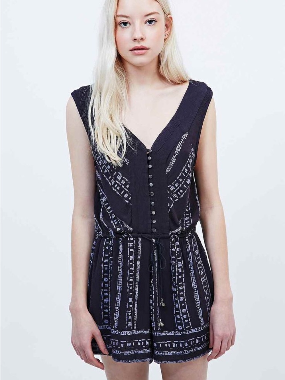 Ecoté Urban Outfitters Magdalina Boho Printed Romper Purple S